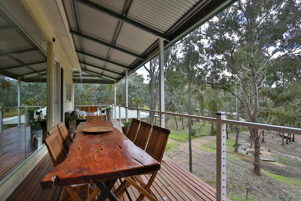 Devinegetaway Villa Eildon Exterior foto
