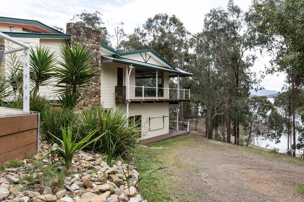 Devinegetaway Villa Eildon Exterior foto
